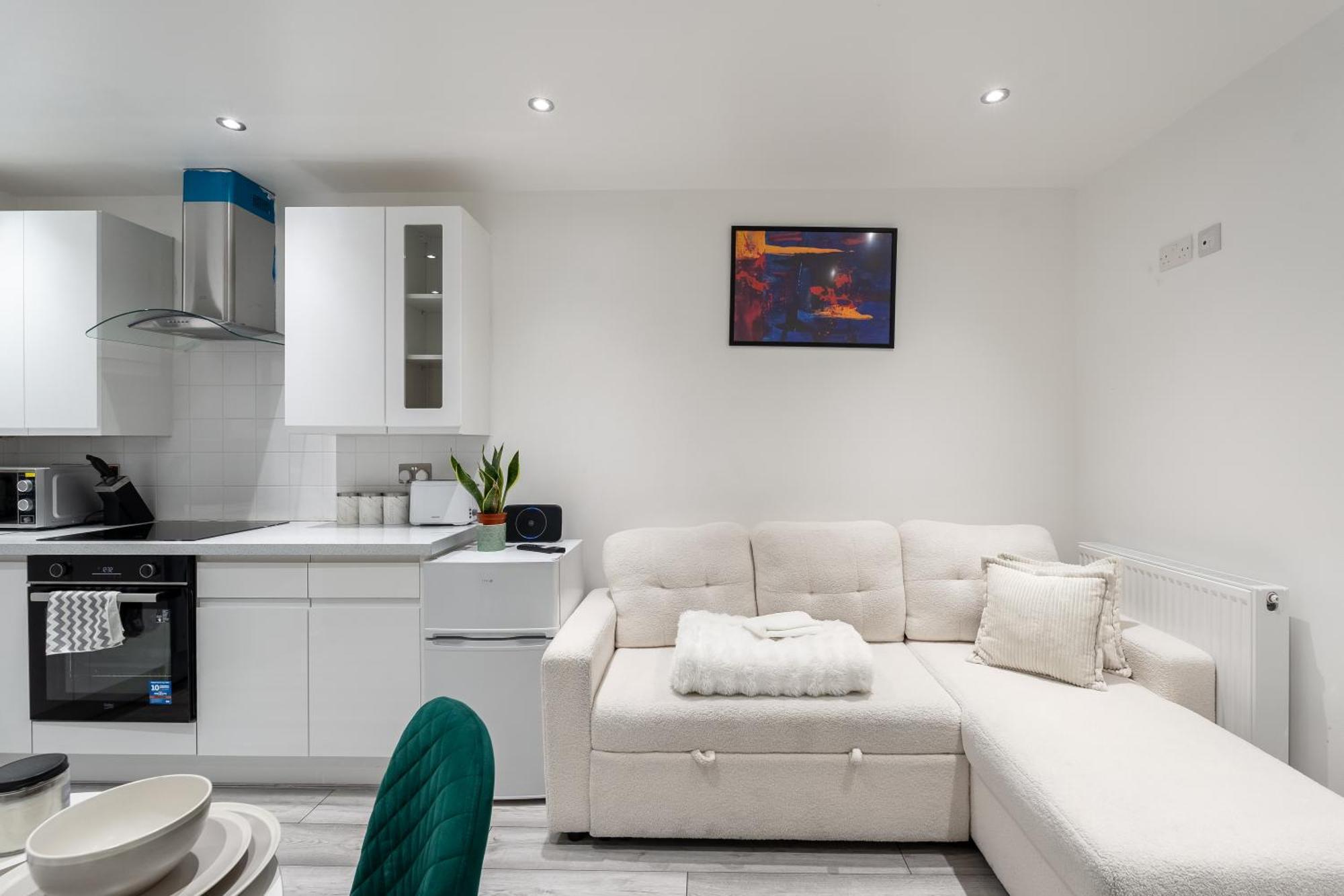 Beautiful Flat Near Central London - Entire Flat - Equipped Kitchen - Private Bathroom Exteriör bild
